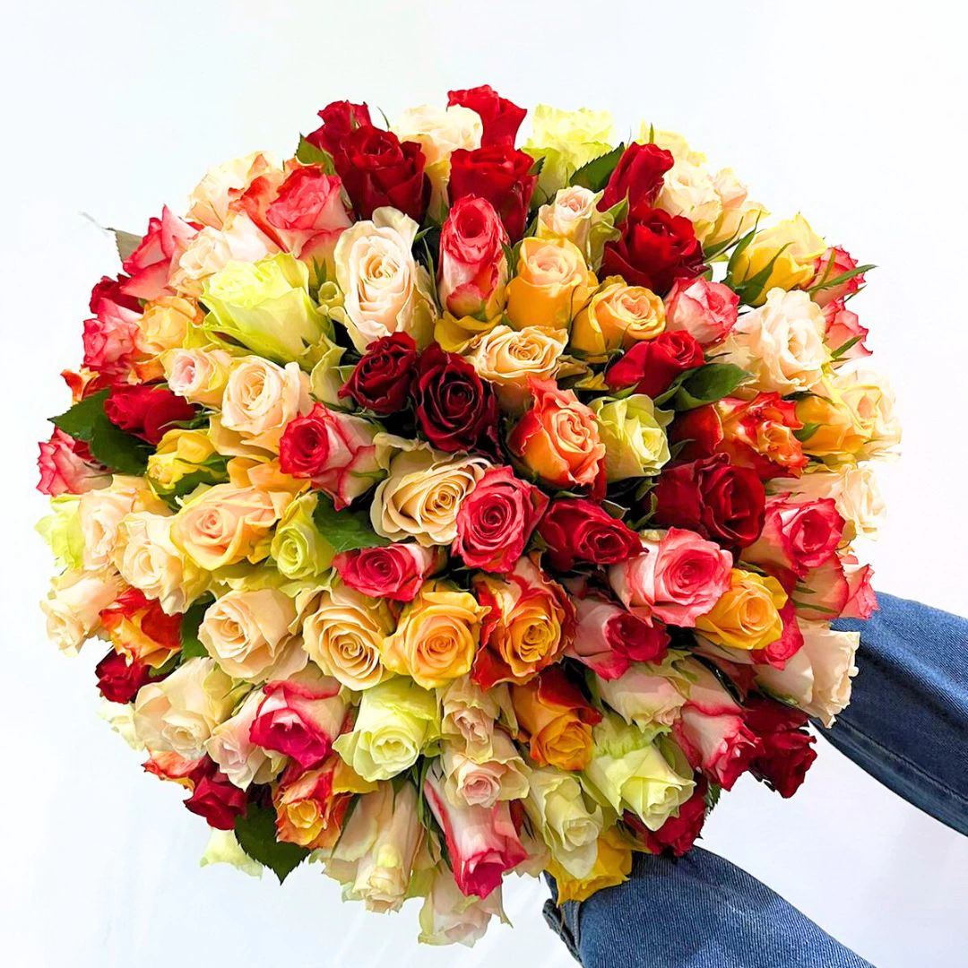 Bouquet 100 rose Medie - immagine 2