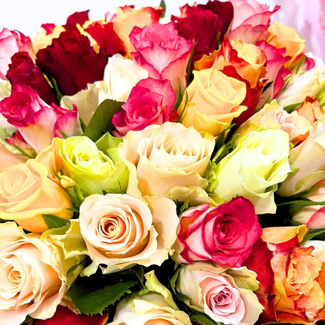 Bouquet 100 rose Medie - immagine 3