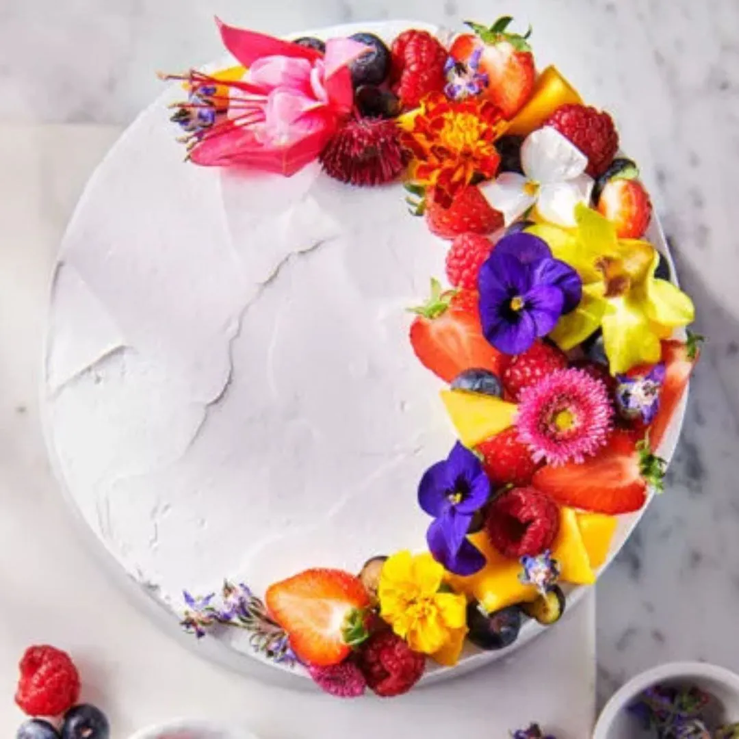fiori commestibili torta